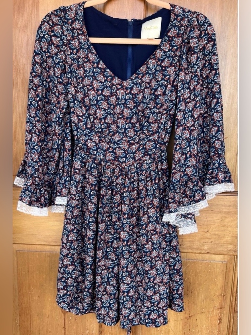 ModCloth Through The Bluebells Paisley Bell Sleeve Lace Trim Dress XS